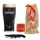 Weihnachtsgeschenkpaket mit Öffner, Pastillen und Guinness Bierglas Relief